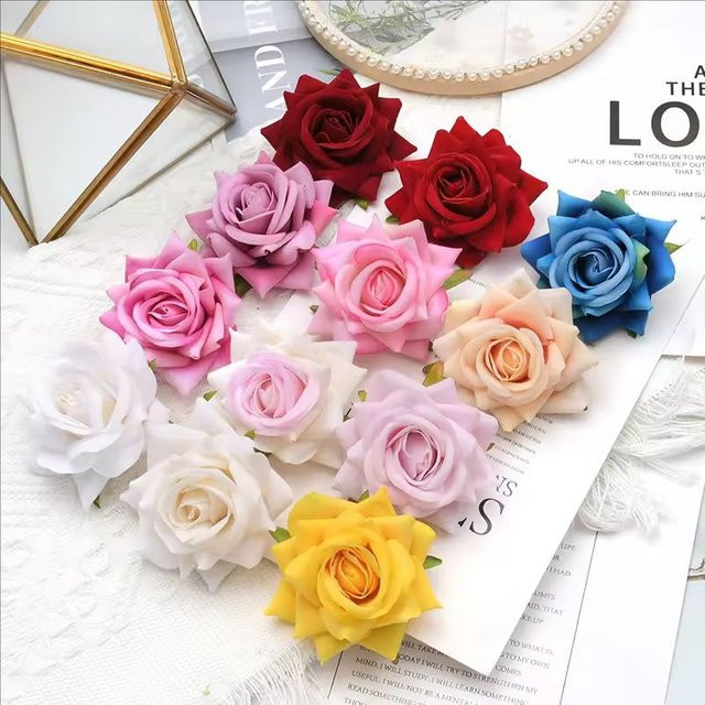 30 Stück künstliche Rosen aus Flanell in gemischten Farben, Durchmesser: 6 cm, ideal für DIY-Dekorationen bei Hochzeiten und Partys - Bild 1
