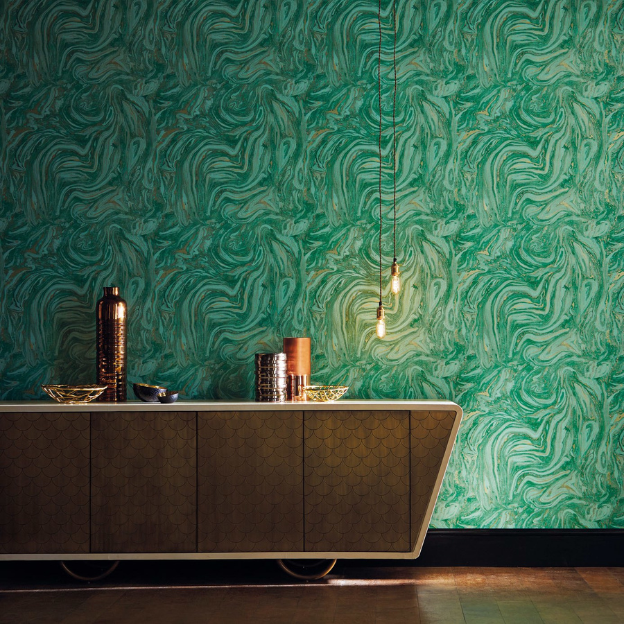 Harlequin Tapete Makrana Emerald in Grün mit Gold und Silber, Vlies-Abstrakt-Design für glamouröse Akzente - Bild 1