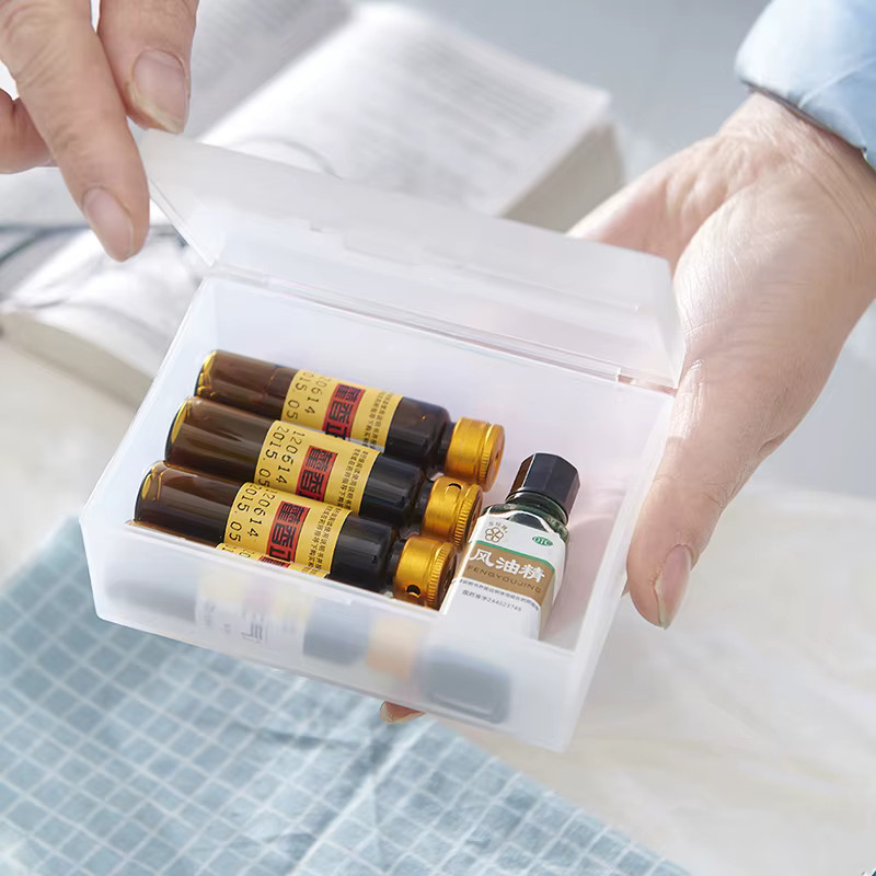 Transparente Mini-Kunststoffbox zur Aufbewahrung und Verpackung als staubdichte Schmucketui-Box - Bild 2