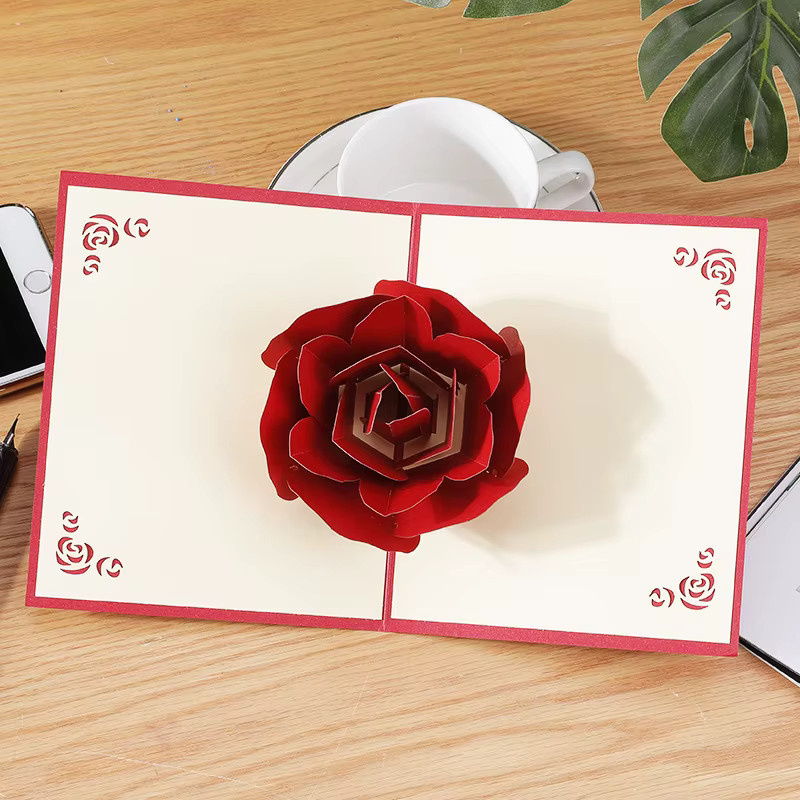 Romantische 3D Pop Up Rose Einladungskarte für Valentinstag und Hochzeit in Rot und Weiß mit Umschlag - Bild 4