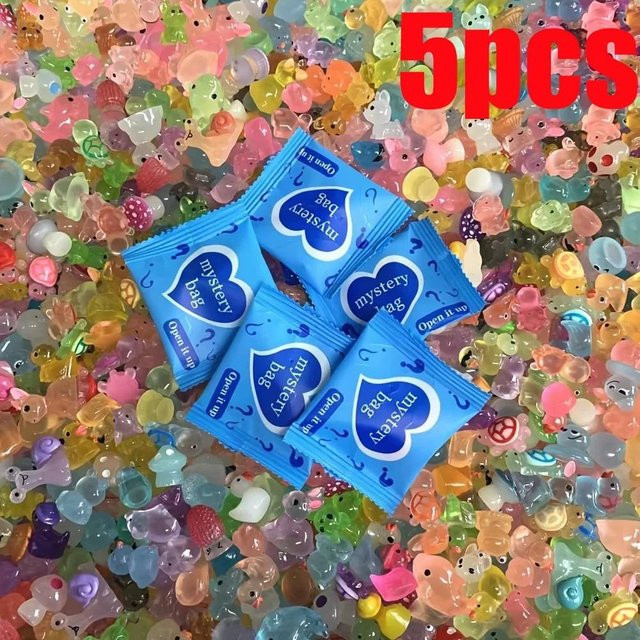 BC Pet Supplies Leuchtende Mini-Harztiere Pilz Blind Bags, Blau, ab 14 Jahren - Bild 1