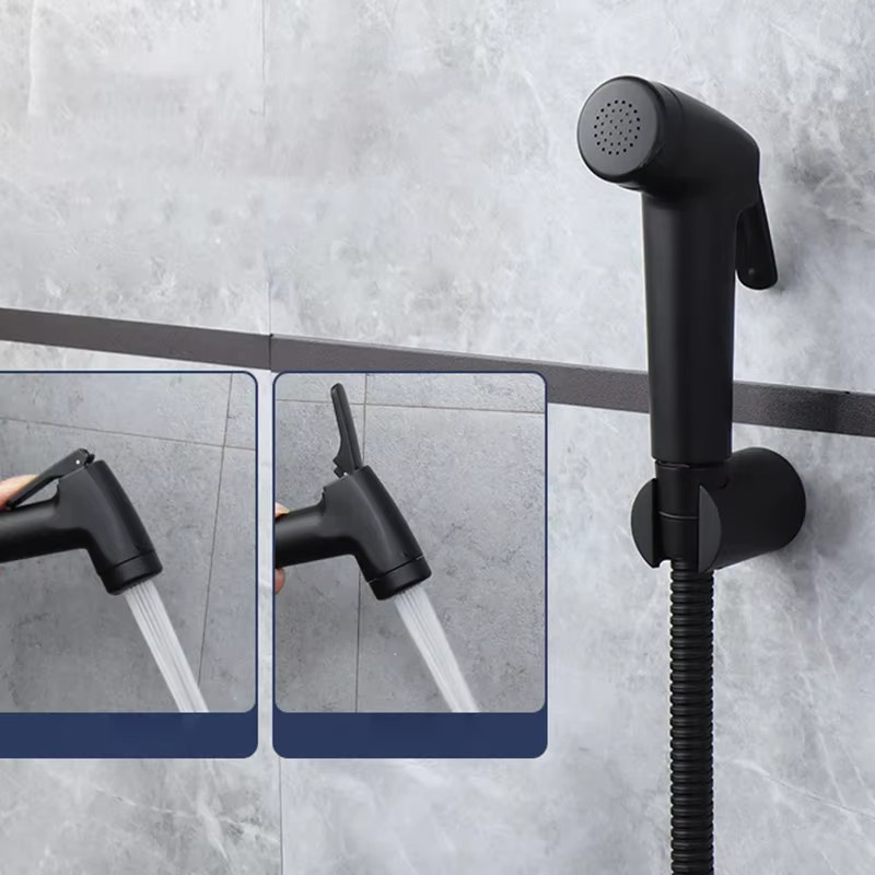 Schwarzes Bidet Handbrause-Set mit Schlauch und Halterung in Matt Schwarz - Bild 2