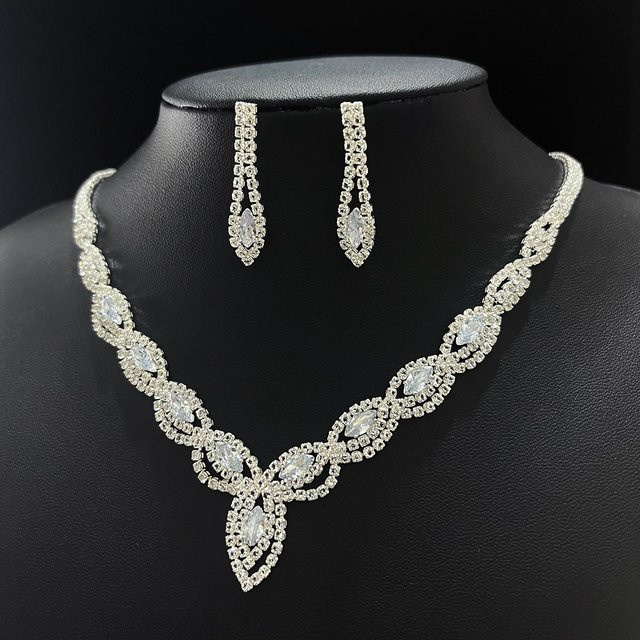 Schmuck-Set Halskette und Ohrringe, Silber, Zirkonia, Kristall, Damen - Bild 1