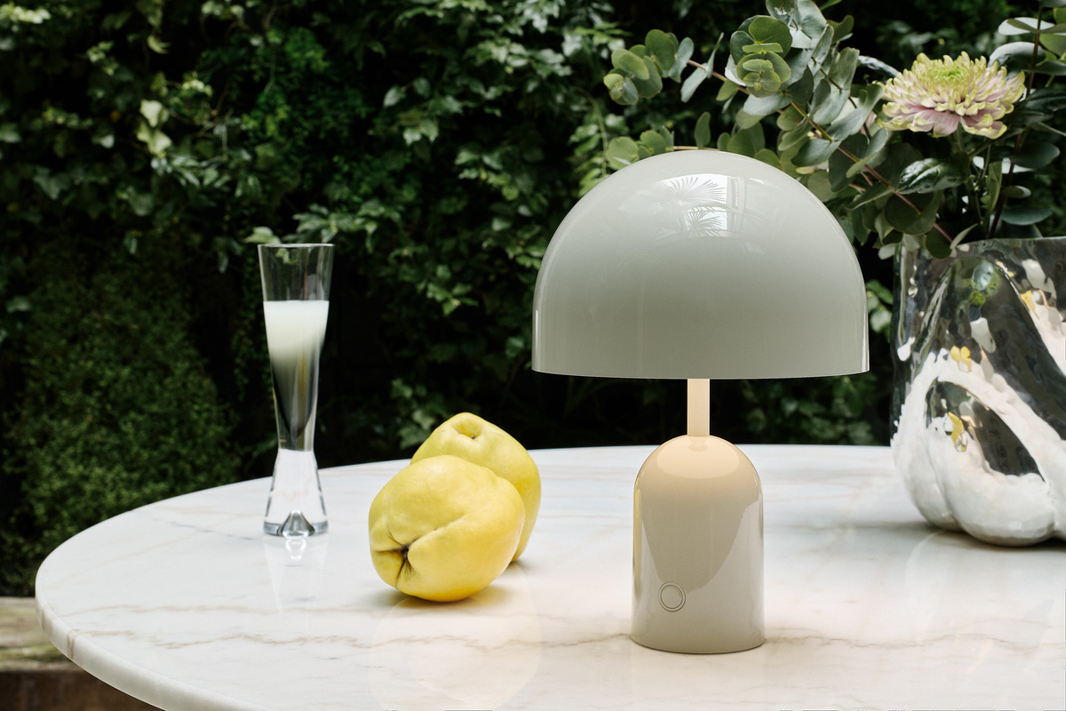 Tom Dixon Bell Portable Akkuleuchte in Kupfer, dimmbar mit LED und Touch-Bedienung - Bild 2