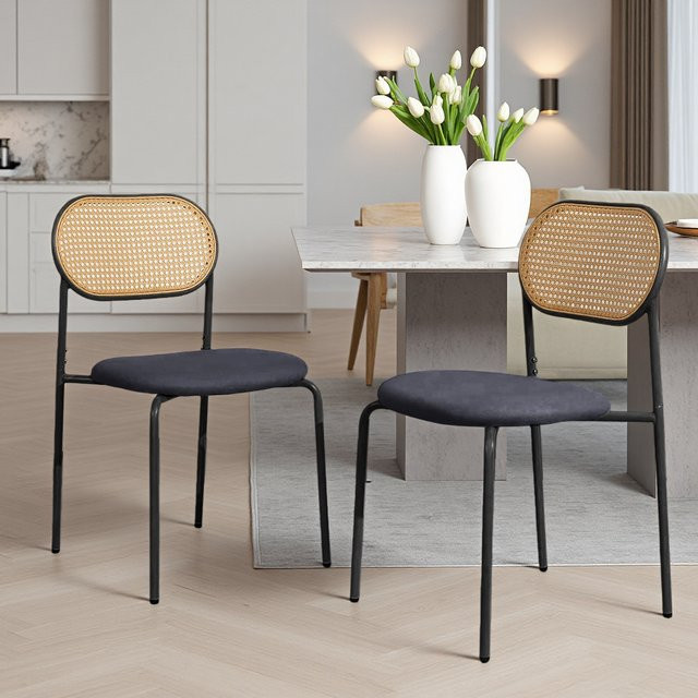 Comanlai Esszimmerstühle im Set aus 2 Stück mit PE-Imitat-Rattan, schwarzer PU-Polsterung und Metallbeinen in Matt-Optik - Bild 1