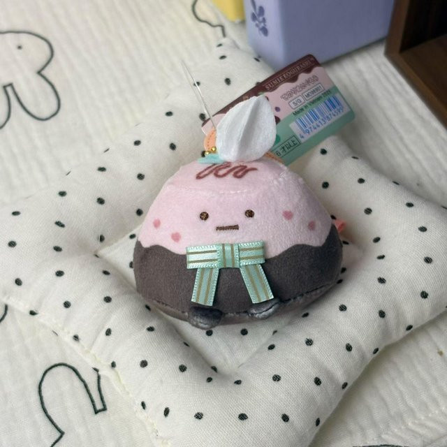 San X Sumikko Gurashi Zuckerwürfel Café, Plüschtier Schlüsselanhänger, ab 18 Jahre - Bild 1