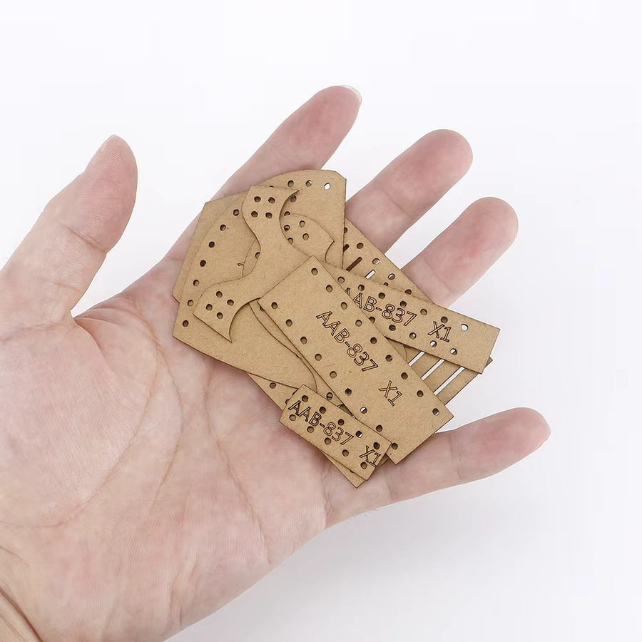 QJH Schlüsselanhänger Pferdekopf, Leder, DIY Handarbeit - Bild 2