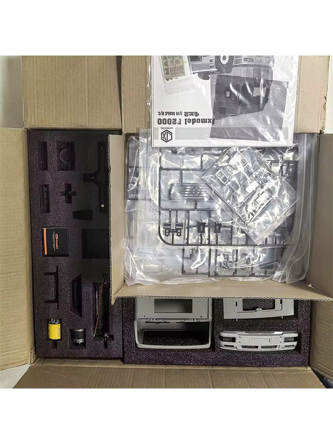 Jerrydian F2000 RC Traktormodell, 1:14, Ganzmetall, mit Differentialsperrmotor - Bild 3
