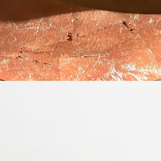 Catellani & Smith Lederam Wandleuchte aus Metall in Weiß und Blattkupfer mit dimmbarer LED (2700K), Durchmesser: 17 cm - Bild 1