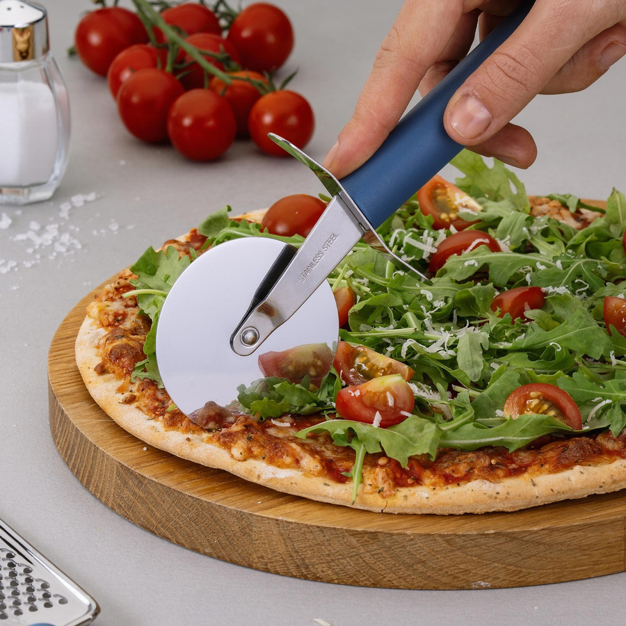 Fackelmann Pizzaschneider Essential aus Edelstahl in Blau, Durchmesser: 20 cm - Bild 2