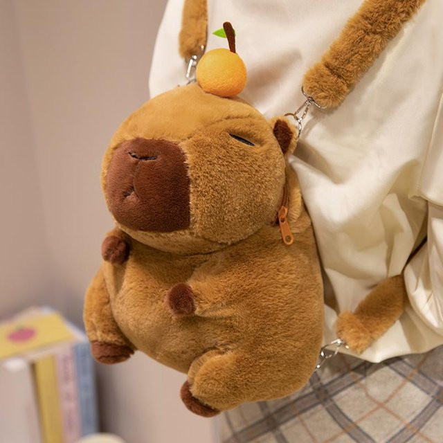 Schöner Wohnen Capybara Rucksack, Plüschpuppe, Orange - Bild 1