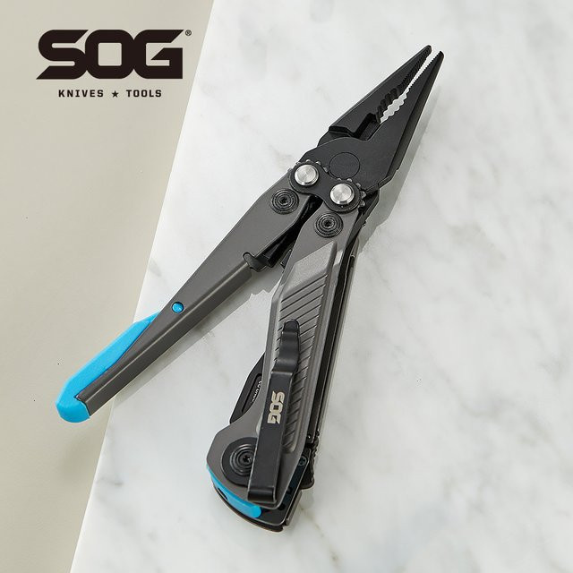 SOG Flash MT 7-in-1 Multifunktionswerkzeug Taschenzange aus Edelstahl in Silber mit D2-Stahlklingen und Drahtschneider für Outdoor und EDC - Bild 1
