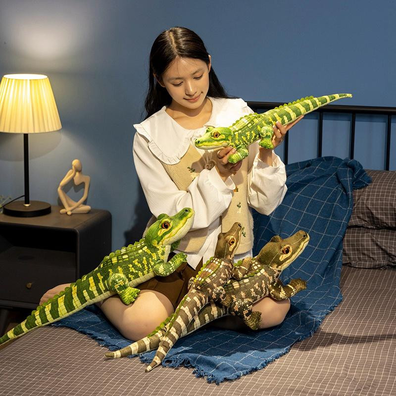 GDzaccly Krokodil-Plüschtier Dekokissen Riesen-Alligator-Sofa 70cm - Bild 2