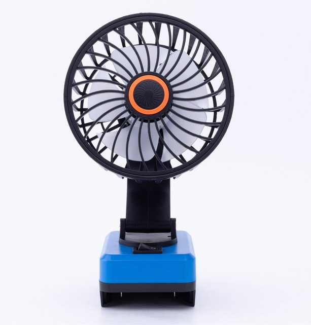 Makita Tragbarer Werkstatt- und Campingventilator für 18V Li-Ion Akkus - Bild 1