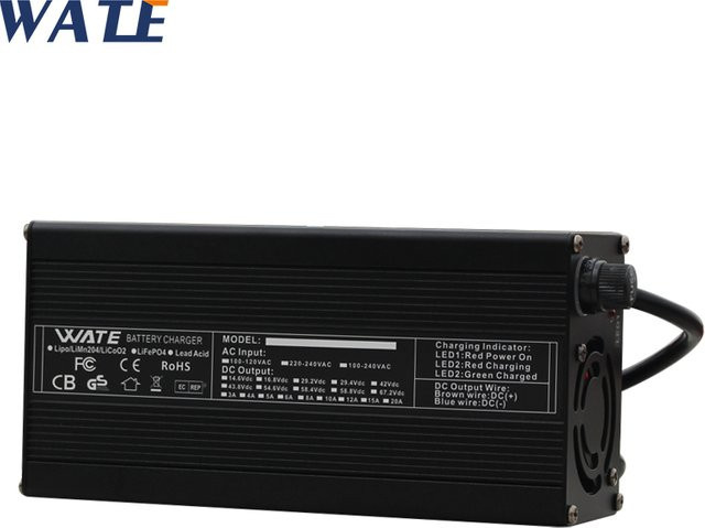 WATE Lithium-Ionen Ladegerät 58,8 V 10A in Schwarz für 52V 14S Akkus von Elektrowerkzeugen, Robotern und Elektrofahrzeugen mit integriertem Lüfter - Bild 1