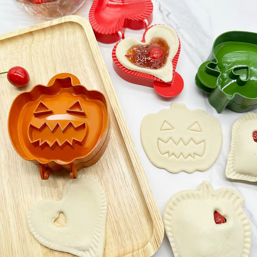 Aihogard Backwerkzeug Set mit Motivformen für Herbst, Weihnachten und Halloween in Mehrfarbig - Bild 1