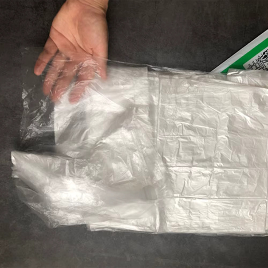 Transparente Staubschutzfolie aus Kunststoff als wasserdichter Einweg-Möbelschutz zum Abdecken deiner Möbel - Bild 3