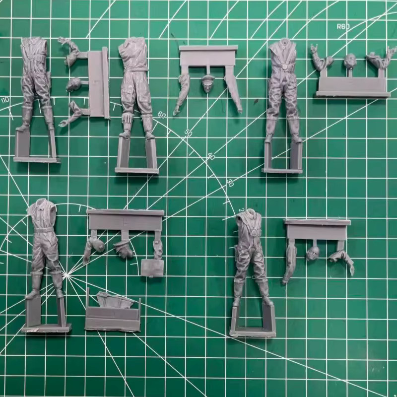 BAANFU History Hobby Miniature Pilot 5, Modellbausatz, Einzelfigur, 1:35, Harz, Grau - Bild 2