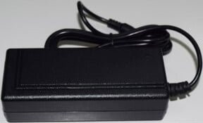 wantec Netzteil 38W PoE für 2W-IP 5619 in Schwarz - Bild 1