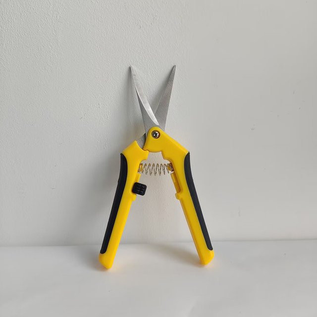 GlamorDove Keratin Bonding Cutters Schere für Haarverlängerungen - Bild 1