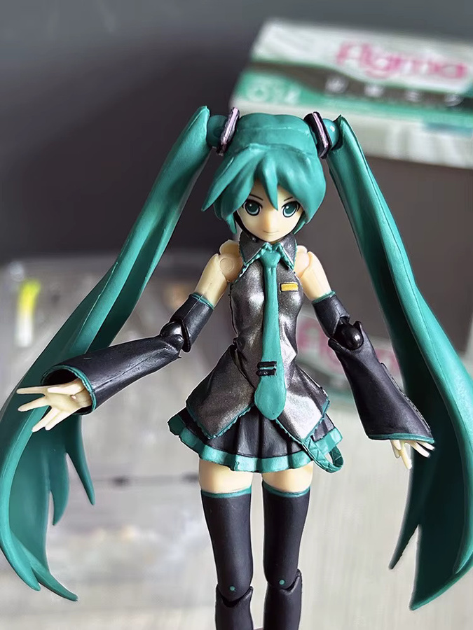 Figma 014 Hatsune Miku Anime Figur aus PVC in stehender Haltung - Bild 4