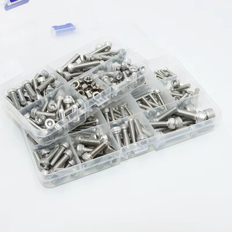 YMAX Inbus Schrauben und Muttern Set aus Edelstahl A2-70, metrische Sechskantschrauben DIN 912 mit Innensechsantrieb, Farbe Silber - Bild 2