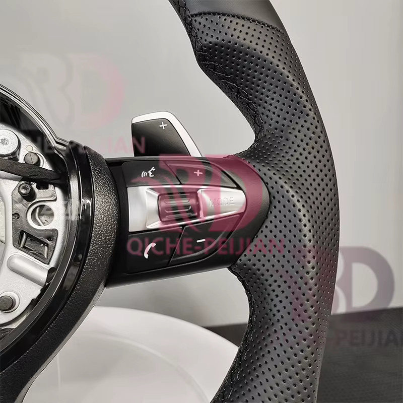 M Sport Lenkrad in Schwarz für BMW M5 F10 F11 M3 F30 F15 F16 F20 F21 F25 F26 - Bild 4