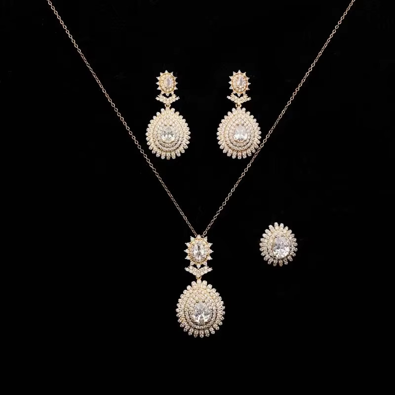 HADIYANA Schmuckset, Halskette, Ohrringe, Ring, Zirkonia, Kristall, Unisex - Bild 1