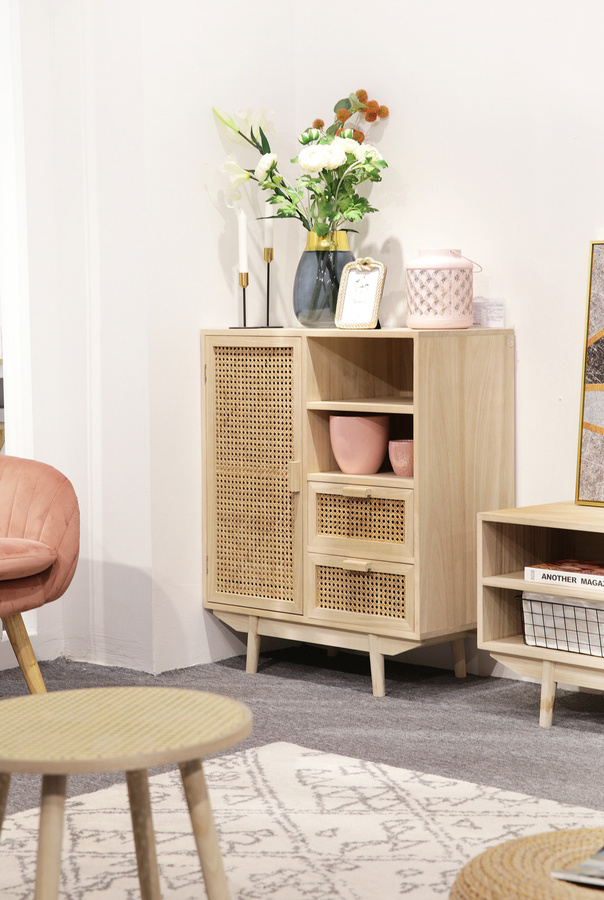 Sideboard mit Rattangeflecht in Braun und Beige im skandinavischen Design - Bild 1