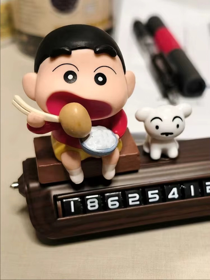 Bandai Crayon Shin-chan Kreative Cartoon-Figur, Armaturenbrett-Ornament - Bild 4