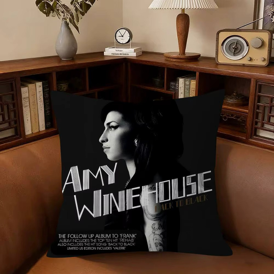 Dekoratives Kissen mit Amy Winehouse Album Motiv von kayoom in Schwarz, B/T: 45 x 45 cm - Bild 4