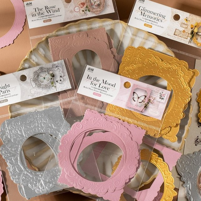 10 Blatt geprägtes Bastelpapier mit Vintage-Rahmen und Retro-Muster im 3D-Relief für Scrapbook und Karten-Dekoration - Bild 1