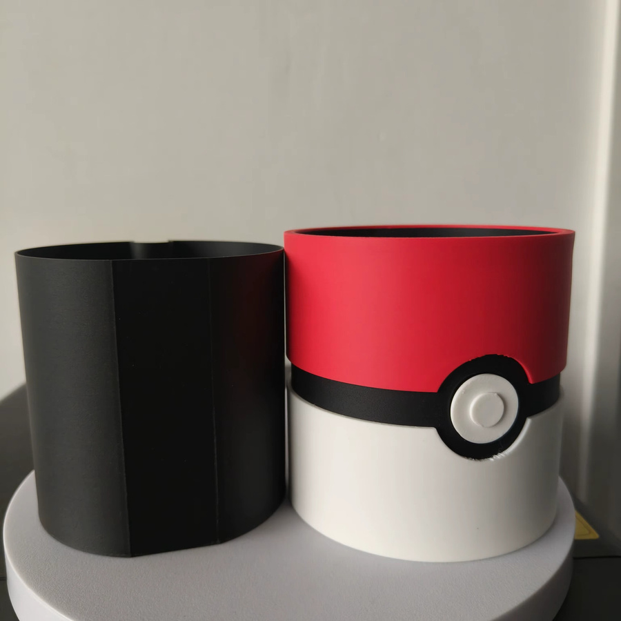 Bandai Pokémon Pokéball Blumentopf aus Kunststoff in Rot und Bunt als Schreibtischdekoration - Bild 2