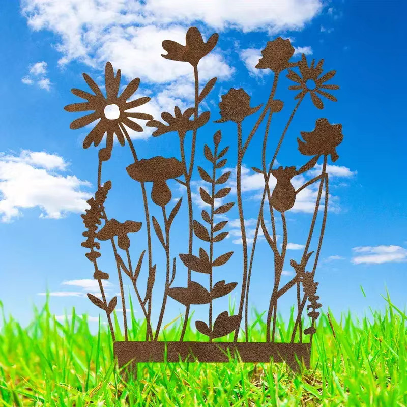 Rustikaler Metall-Gartenstecker in Wildblumen-Optik, dekorative Gartenkunst aus Metall in Braun für den Außenbereich - Bild 2