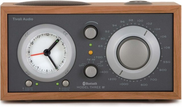 Tivoli Audio Model Three BT Bluetooth Uhrenradio in Kirsch/Taupe mit AM/FM-Empfang - Bild 1