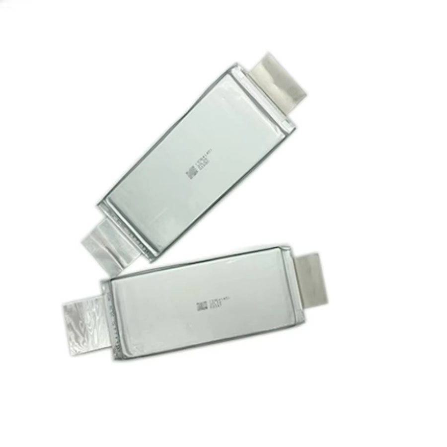 Lanzhd Li-Ion Akku Pack 3,7 V mit 7000mAh und 60C für elektrische Motoren und Rollstühle, Farbe: Silber - Bild 1
