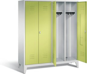 C+P Spind Classic mit Türen, Korpus Lichtgrau und Front Viridingrün, H 185 cm x B 159 cm x T 50 cm - Bild 1