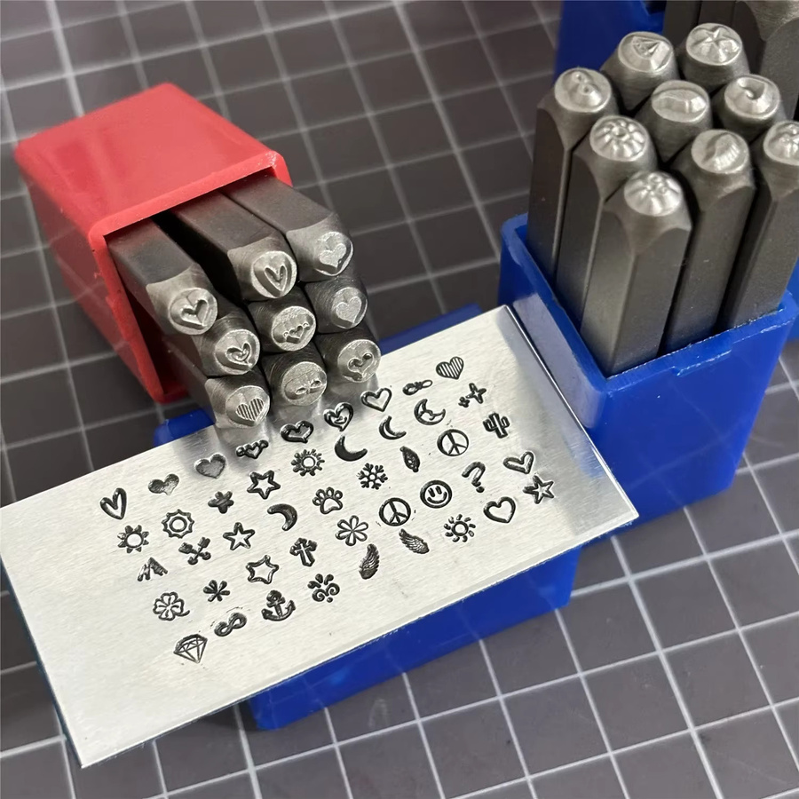 Metall Stamping Kit aus Stahl mit Cartoon Design Mond Stern Herz in Silber für Schmuck DIY Herstellung - Bild 2