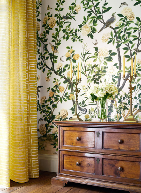Thibaut Mural Jardin Bloom Klebe-Tapete Floral in Weiß und Grün - Bild 2