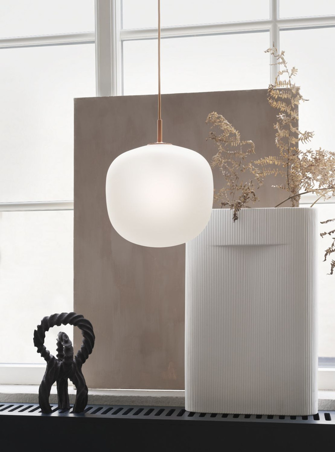 Muuto Rime Hängeleuchte aus Glas und Metall in Weiß und Transparent, dimmbar - Bild 2