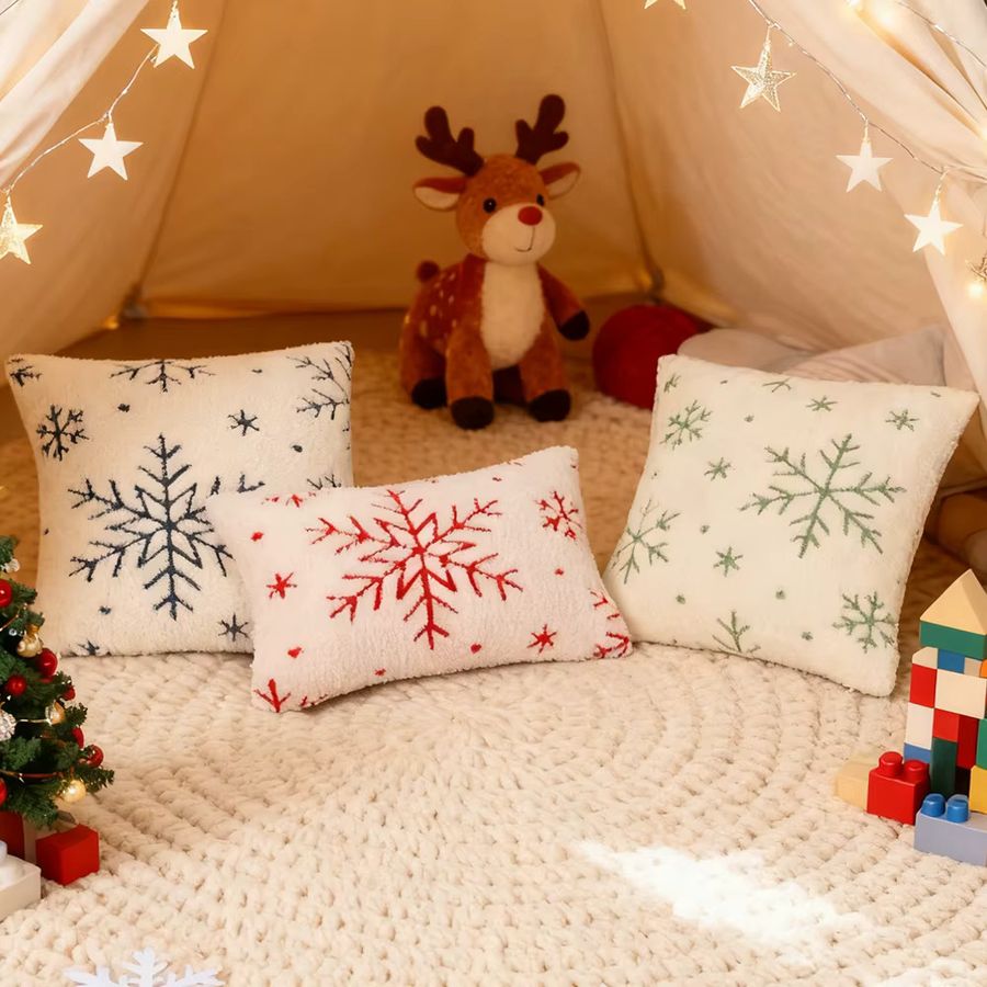 BUYNOW Plüsch Kissenbezug mit Schneeflocken-Jacquard-Muster für Weihnachten, Grau, nur Kissenbezug - Bild 1
