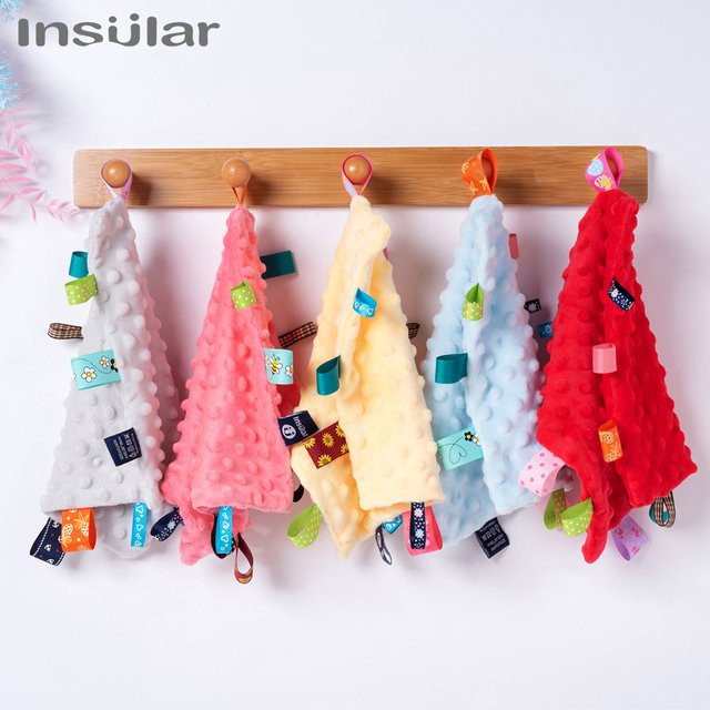 Insular Baby-Musselin-Decke aus Baumwolle mit sensorischen Punkten und Taggies in Pink - Bild 1