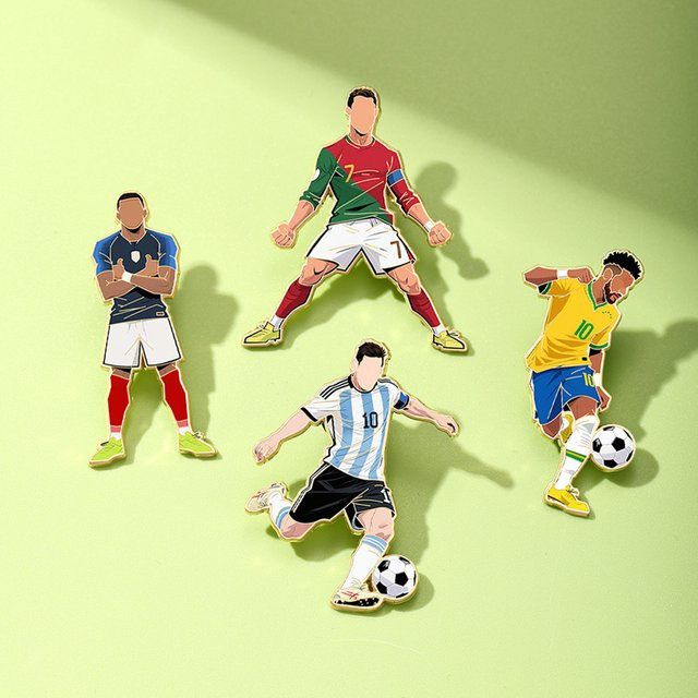 Bandai Fußballstar-Emaille-Pins, 4-teiliges Set, Sport-Fußball-Anstecknadeln - Bild 1