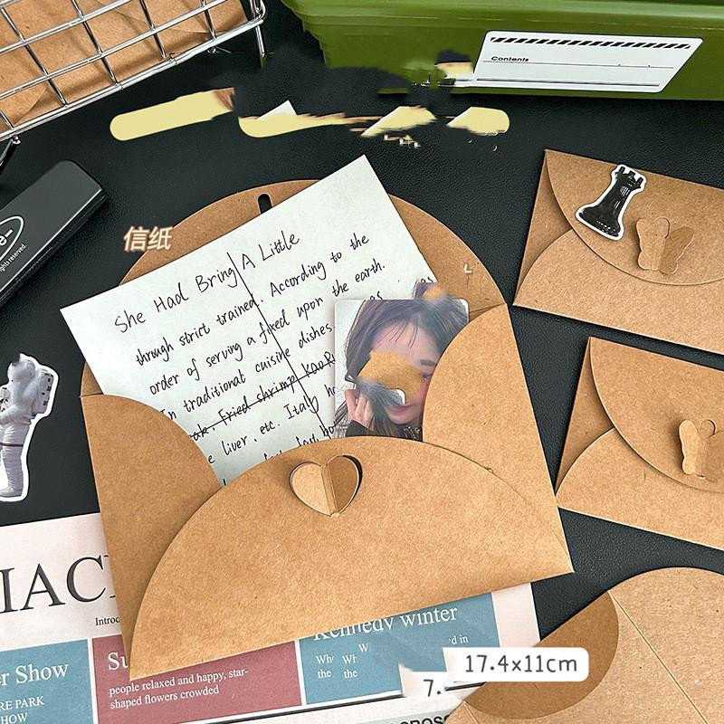 10er Paket Kraftpapier Umschläge im Vintage Design mit Schmetterlingsmuster in Braun, B: 17,5 cm x H: 11 cm und B: 10,5 cm x H: 7 cm - Bild 2