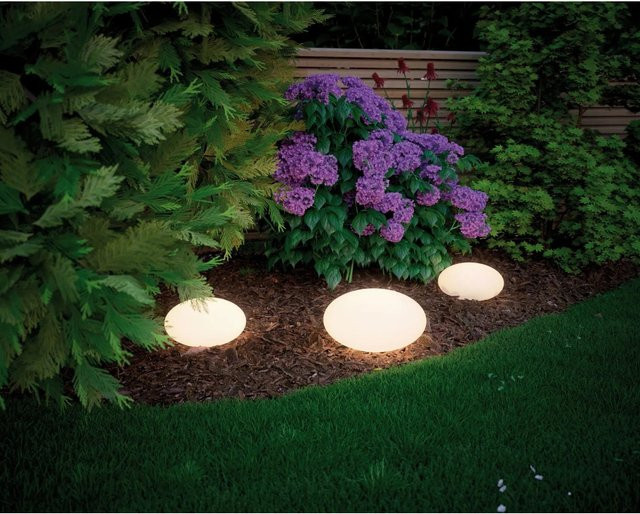 Paulmann Plug & Shine LED-Dekoleuchte Stone, steinförmige Leuchtkugel in Weiß, IP67 für Außenbereich, Durchmesser: 28 cm - Bild 1