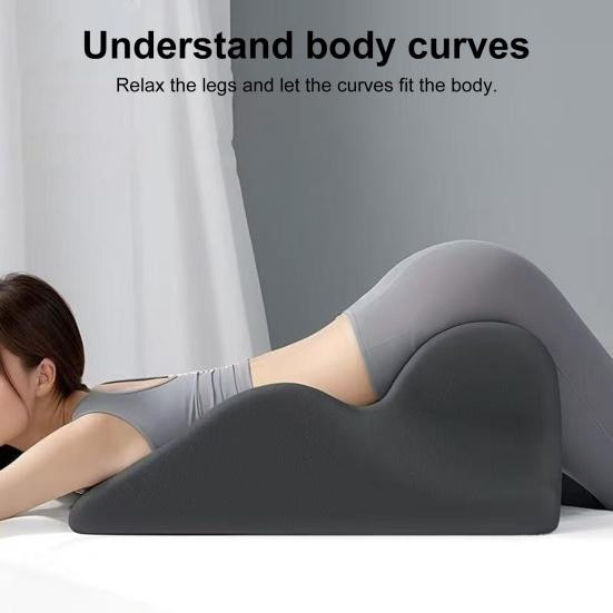 Hercules Keilkissen aus Memory-Schaum als ergonomisches Bauchlagekissen und Intimitätskissen für Paare sowie als Beinkeil und Rückenstützkissen - Bild 6