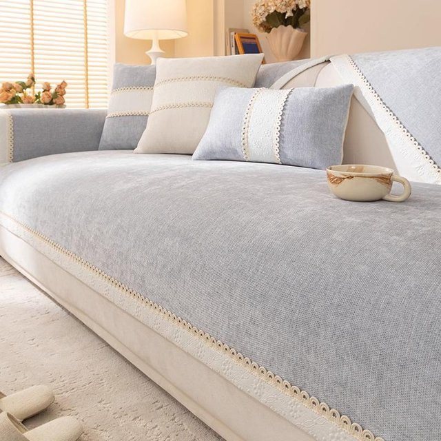 Rutschfester Universal-Sofabezug aus Chenille mit Jacquard-Spitze in Cremefarben, B/H: 110 x 180 cm - Bild 1