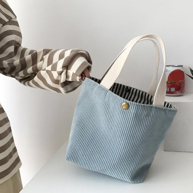 XYNN Lunchtasche aus Cord-Leinen in Hellblau mit Kordelzug - Bild 1