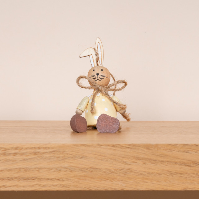 BLUME2000 Deko Holzhänger Hase in Gelb und Weiß mit Punkten für Ostern - Bild 1
