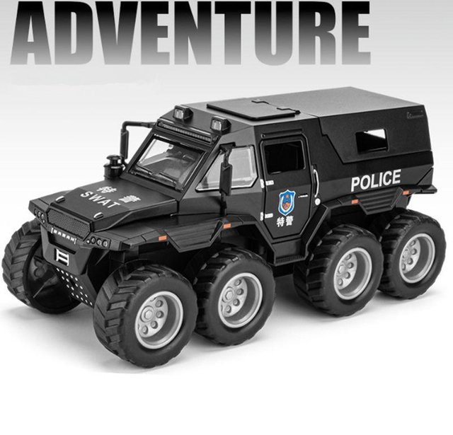 Linyi toy car Sibirien Eroberer Schamane 8x8, Automodell, 1:32, mit Licht und Ton - Bild 1